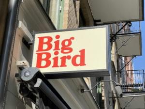 Skylt med texten "Big Bird"